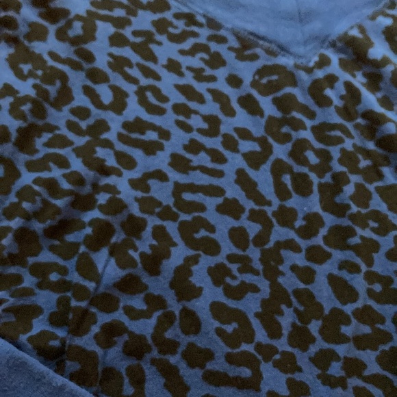 Self Esteem Leopard print long sleeve shirt-juniors medium - Picture 5 of 6